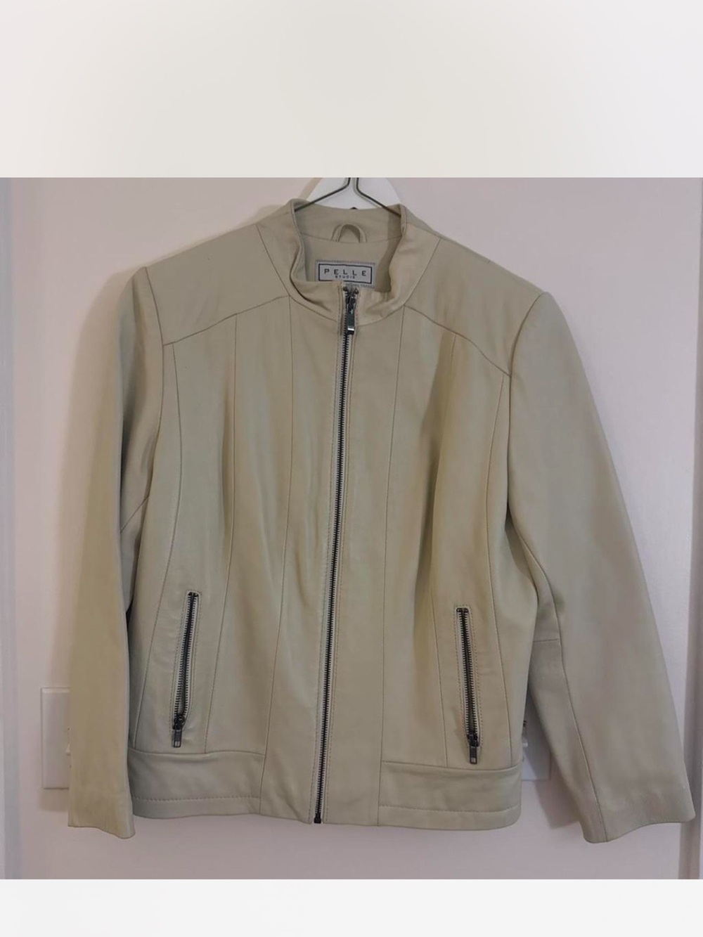 Pelle Leather Zip-Front Jacket in Light Beige